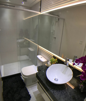 Imagem Imóvel com 4 Quartos à Venda, 132 m² em Praia Da Costa - Vila Velha Imagem Imóvel com 4 Quartos à Venda, 132 m² em Praia Da Costa - Vila Velha