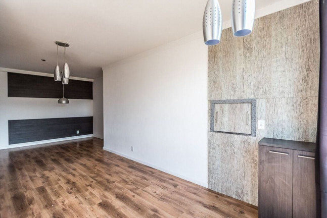 Imagem Imóvel com 2 Quartos à Venda, 69 m² em Jardim Botânico - Porto Alegre Imagem Imóvel com 2 Quartos à Venda, 69 m² em Jardim Botânico - Porto Alegre