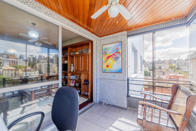 Imagem Cobertura com 3 Quartos à Venda, 309 m² em Bela Vista - Porto Alegre