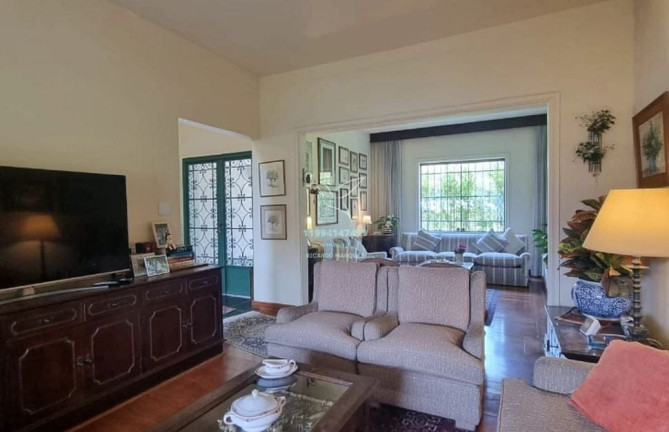 Imagem Casa com 3 Quartos à Venda, 350 m² em Pacaembu - São Paulo