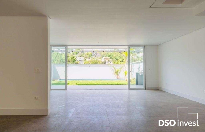 Imagem Casa de Condomínio com 4 Quartos à Venda, em Jardim Cordeiro - São Paulo Imagem Casa de Condomínio com 4 Quartos à Venda, em Jardim Cordeiro - São Paulo