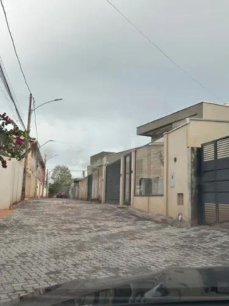 Imagem Casa com 3 Quartos à Venda, 160 m² em Arniqueira - Brasília Imagem Casa com 3 Quartos à Venda, 160 m² em Arniqueira - Brasília