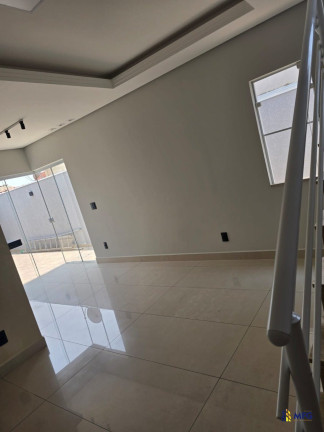 Imagem Casa de Condomínio com 3 Quartos à Venda, 132 m² em Condomínio Jardim Residencial Das Dálias - Sorocaba Imagem Casa de Condomínio com 3 Quartos à Venda, 132 m² em Condomínio Jardim Residencial Das Dálias - Sorocaba