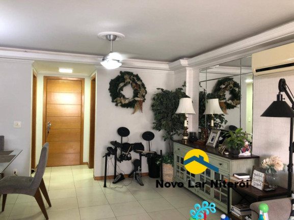 Imagem Apartamento com 4 Quartos à Venda, 150 m² em Icaraí - Niterói