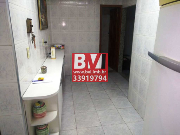Imagem Casa com 3 Quartos à Venda, 420 m² em Vista Alegre - Rio De Janeiro