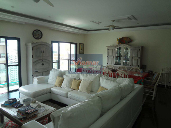 Apartamento com 3 Quartos à Venda, Locação ou Temporada, 160 m² em Pitangueiras - Guarujá