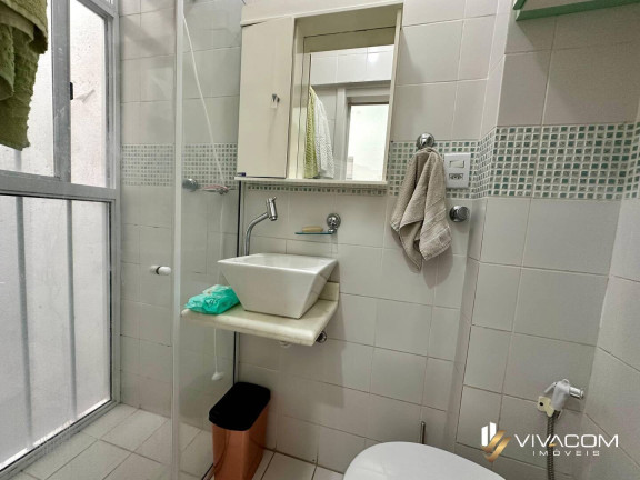 Imagem Apartamento com 3 Quartos à Venda, 76 m² em Centro - Florianópolis Imagem Apartamento com 3 Quartos à Venda, 76 m² em Centro - Florianópolis