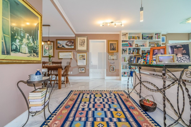 Imagem Apartamento com 3 Quartos à Venda, 136 m² em Higienópolis - Porto Alegre