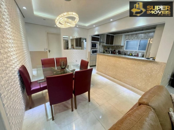 Imagem Casa com 3 Quartos à Venda, 360 m² em Laranjal - Pelotas Imagem Casa com 3 Quartos à Venda, 360 m² em Laranjal - Pelotas