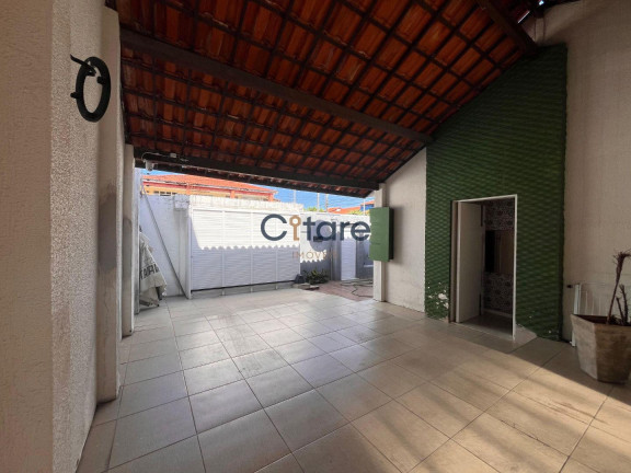 Imagem Casa com 3 Quartos à Venda, 280 m² em Sapiranga - Fortaleza