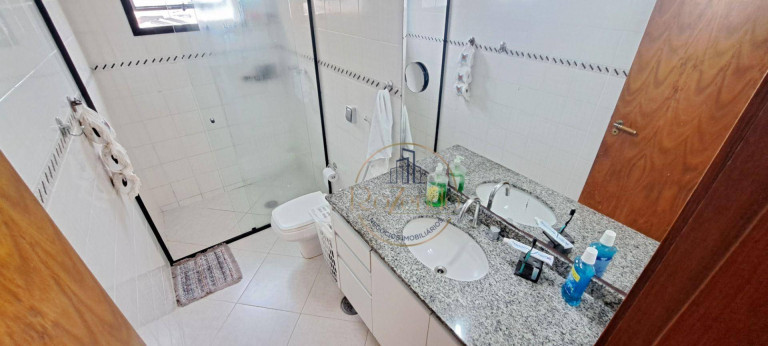 Imagem Apartamento com 3 Quartos à Venda, 144 m² em Vila Assunção - Santo André