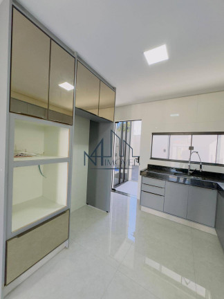 Imagem Sobrado com 3 Quartos à Venda,  em Independência - 2º Complemento - Aparecida De Goiânia