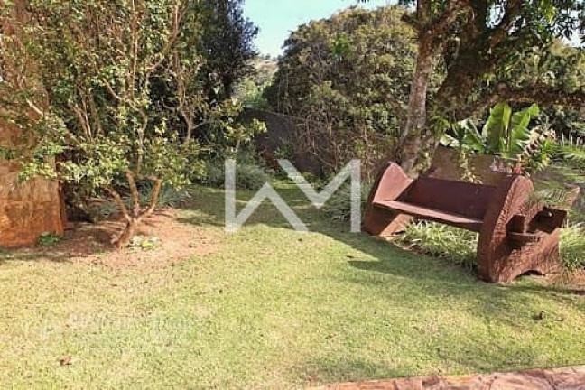 Imagem Casa com 4 Quartos à Venda, 450 m² em Jardim Cerejeiras - Arujá Imagem Casa com 4 Quartos à Venda, 450 m² em Jardim Cerejeiras - Arujá