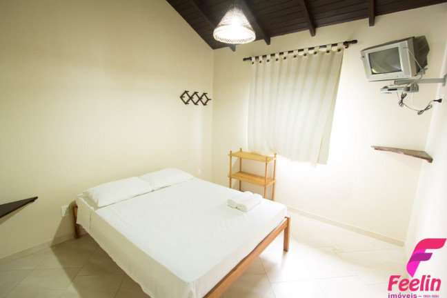 Imagem Chácara com 16 Quartos à Venda, 590 m² em Rio Tavares - Florianópolis
