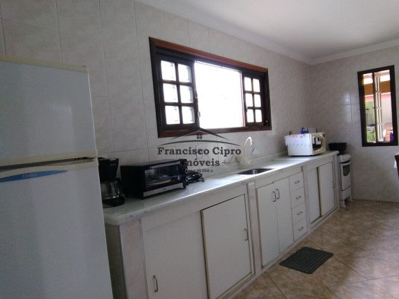 Imagem Casa com 3 Quartos à Venda, 240 m² em Residencial Cooperi - Guaratinguetá Imagem Casa com 3 Quartos à Venda, 240 m² em Residencial Cooperi - Guaratinguetá