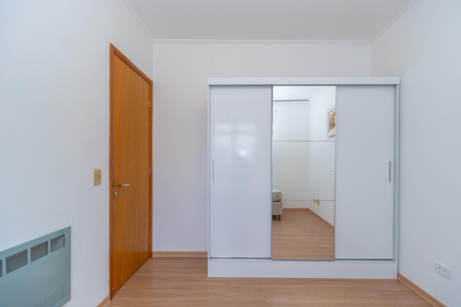 Imagem Apartamento com 1 Quarto para Alugar, 66 m² em Centro - Curitiba Imagem Apartamento com 1 Quarto para Alugar, 66 m² em Centro - Curitiba