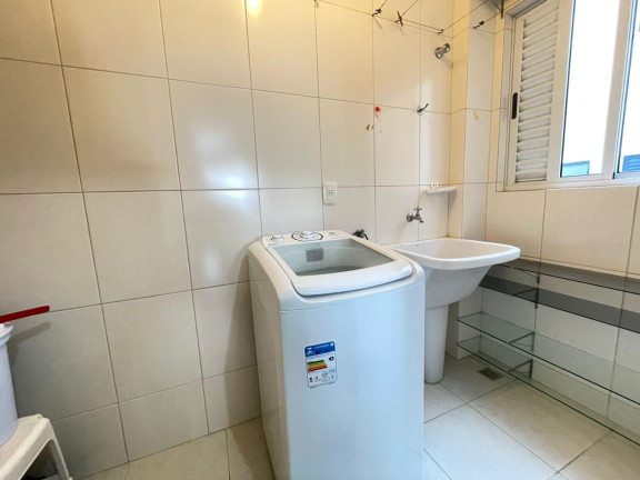 Imagem Apartamento com 2 Quartos para Alugar, 70 m² em Meia Praia Imagem Apartamento com 2 Quartos para Alugar, 70 m² em Meia Praia