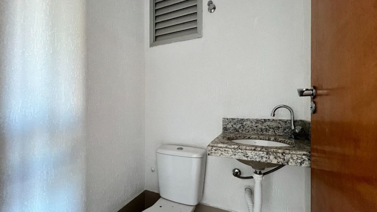 Imagem Apartamento com 3 Quartos à Venda, 74 m² em Vila Rosa - Goiânia