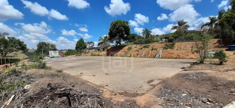 Imagem Imóvel com 4 Quartos à Venda, 4 m² em Cruzeiro Da Serra - Caldas Imagem Imóvel com 4 Quartos à Venda, 4 m² em Cruzeiro Da Serra - Caldas