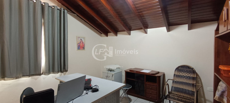 Imagem Casa com 3 Quartos à Venda, 484 m² em Carandá Bosque - Campo Grande Imagem Casa com 3 Quartos à Venda, 484 m² em Carandá Bosque - Campo Grande