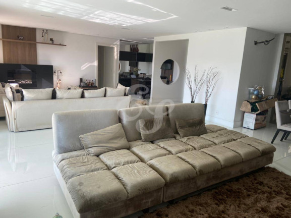 Imagem Apartamento com 3 Quartos à Venda, 202 m² em Tamboré - Santana De Parnaíba Imagem Apartamento com 3 Quartos à Venda, 202 m² em Tamboré - Santana De Parnaíba