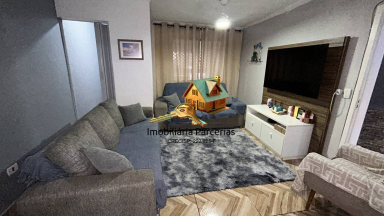 Imagem Casa com 3 Quartos à Venda, 199 m² em Jardim Diva (fazendinha) - Santana De Parnaíba Imagem Casa com 3 Quartos à Venda, 199 m² em Jardim Diva (fazendinha) - Santana De Parnaíba