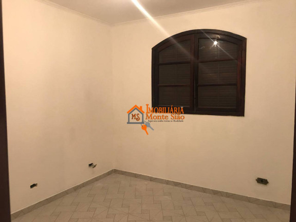Imagem Sobrado com 3 Quartos à Venda, 254 m² em Jardim Santa Cecília - Guarulhos Imagem Sobrado com 3 Quartos à Venda, 254 m² em Jardim Santa Cecília - Guarulhos