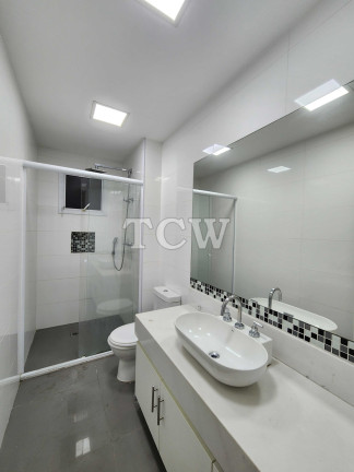 Imagem Apartamento com 3 Quartos para Alugar, 170 m² em Aclimação - São Paulo