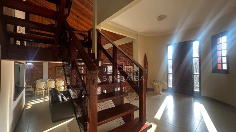 Imagem Casa com 4 Quartos à Venda, 350 m² em Serrinha - Bragança Paulista Imagem Casa com 4 Quartos à Venda, 350 m² em Serrinha - Bragança Paulista