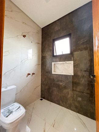 Imagem Casa com 3 Quartos à Venda, 300 m² em Santa Tereza - Taubaté Imagem Casa com 3 Quartos à Venda, 300 m² em Santa Tereza - Taubaté