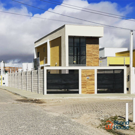 Imagem Casa com 3 Quartos à Venda, 1 m² em Conceição - Feira De Santana