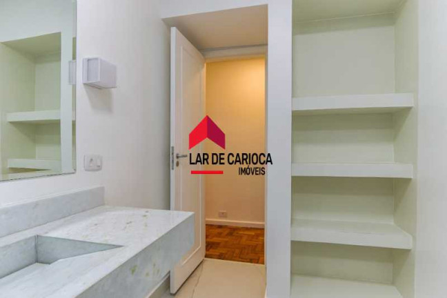Imagem Apartamento com 3 Quartos à Venda, 110 m² em Lagoa - Rio De Janeiro Imagem Apartamento com 3 Quartos à Venda, 110 m² em Lagoa - Rio De Janeiro
