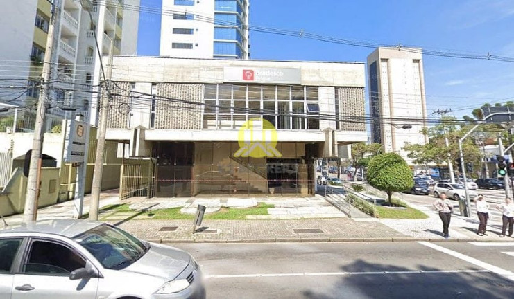 Imagem Loja para Alugar, 854 m² em Centro Cívico - Curitiba Imagem Loja para Alugar, 854 m² em Centro Cívico - Curitiba