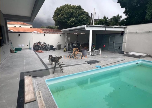 Imagem Casa com 4 Quartos à Venda, 268 m² em Bosque Dos Eucaliptos - São José Dos Campos