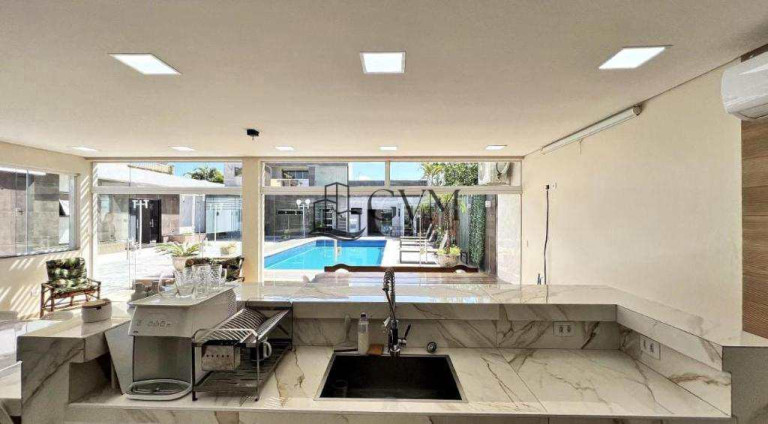 Imagem Casa com 3 Quartos à Venda, 450 m² em Flórida - Praia Grande Imagem Casa com 3 Quartos à Venda, 450 m² em Flórida - Praia Grande