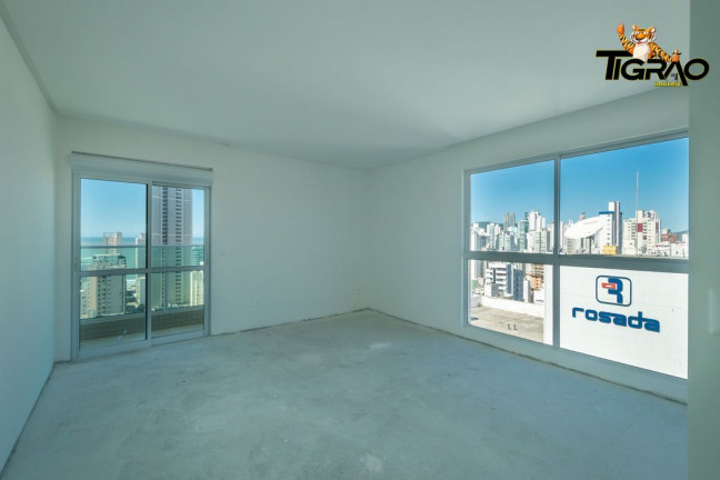 Imagem Apartamento com 4 Quartos à Venda, 353 m² em Centro - Balneário Camboriú Imagem Apartamento com 4 Quartos à Venda, 353 m² em Centro - Balneário Camboriú