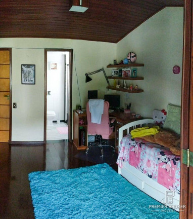Imagem Casa com 4 Quartos à Venda, 163 m² em Alto - Teresópolis