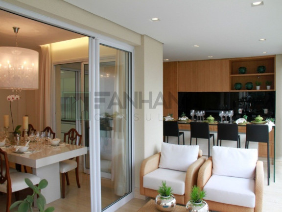 Imagem Imóvel com 4 Quartos à Venda, 192 m² em Vila Nova Conceição - São Paulo