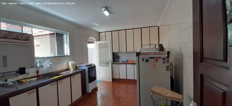 Imagem Casa com 3 Quartos à Venda, 266 m² em Jardim Cruzeiro - São Paulo