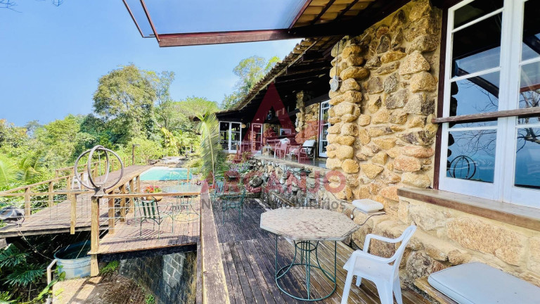 Imagem Casa com 4 Quartos à Venda, 800 m² em Praia Do Puruba - Ubatuba Imagem Casa com 4 Quartos à Venda, 800 m² em Praia Do Puruba - Ubatuba