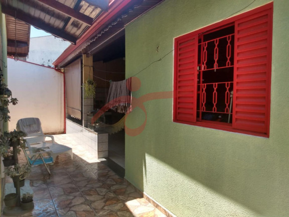 Imagem Casa com 3 Quartos à Venda, 250 m² em Parque São Cristóvão - Taubaté