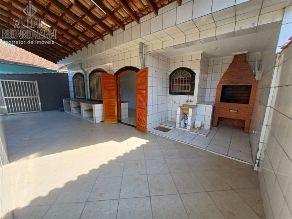 Imagem Casa com 3 Quartos à Venda, 250 m² em Ocian - Praia Grande Imagem Casa com 3 Quartos à Venda, 250 m² em Ocian - Praia Grande