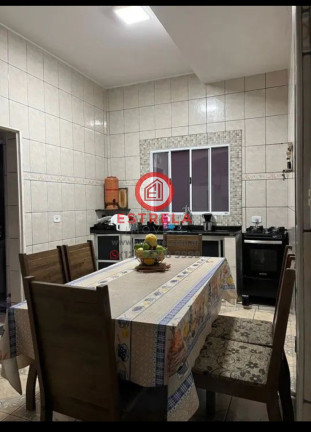 Imagem Casa com 2 Quartos à Venda, 147 m² em Parque Dos Príncipes - Jacareí