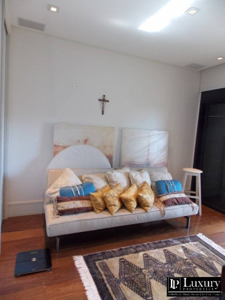 Imagem Apartamento com 4 Quartos para Alugar, 295 m² em Vila Nova Conceição - São Paulo