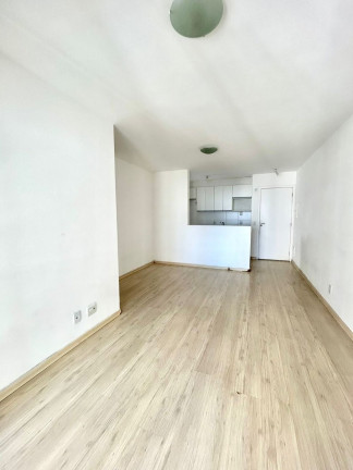 Imagem Apartamento com 3 Quartos à Venda, 70 m² em Vila Suzana - São Paulo