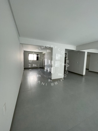 Imagem Cobertura com 4 Quartos à Venda, 490 m² em Centro - Balneário Camboriú
