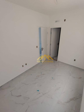 Imagem Imóvel com 4 Quartos à Venda, 150 m² em Sapiranga - Fortaleza Imagem Imóvel com 4 Quartos à Venda, 150 m² em Sapiranga - Fortaleza