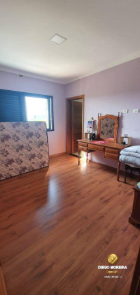 Imagem Casa com 4 Quartos à Venda, 400 m² em Terra Preta - Mairiporã Imagem Casa com 4 Quartos à Venda, 400 m² em Terra Preta - Mairiporã