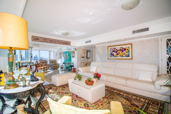 Imagem Imóvel com 4 Quartos à Venda, 412 m² em Moinhos De Vento - Porto Alegre