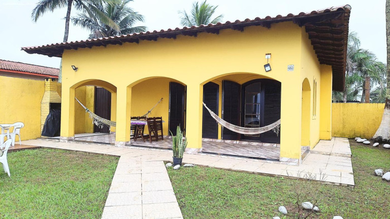 Casa com 4 Quartos à Venda, 175 m² em Balneário Oásis - Peruíbe